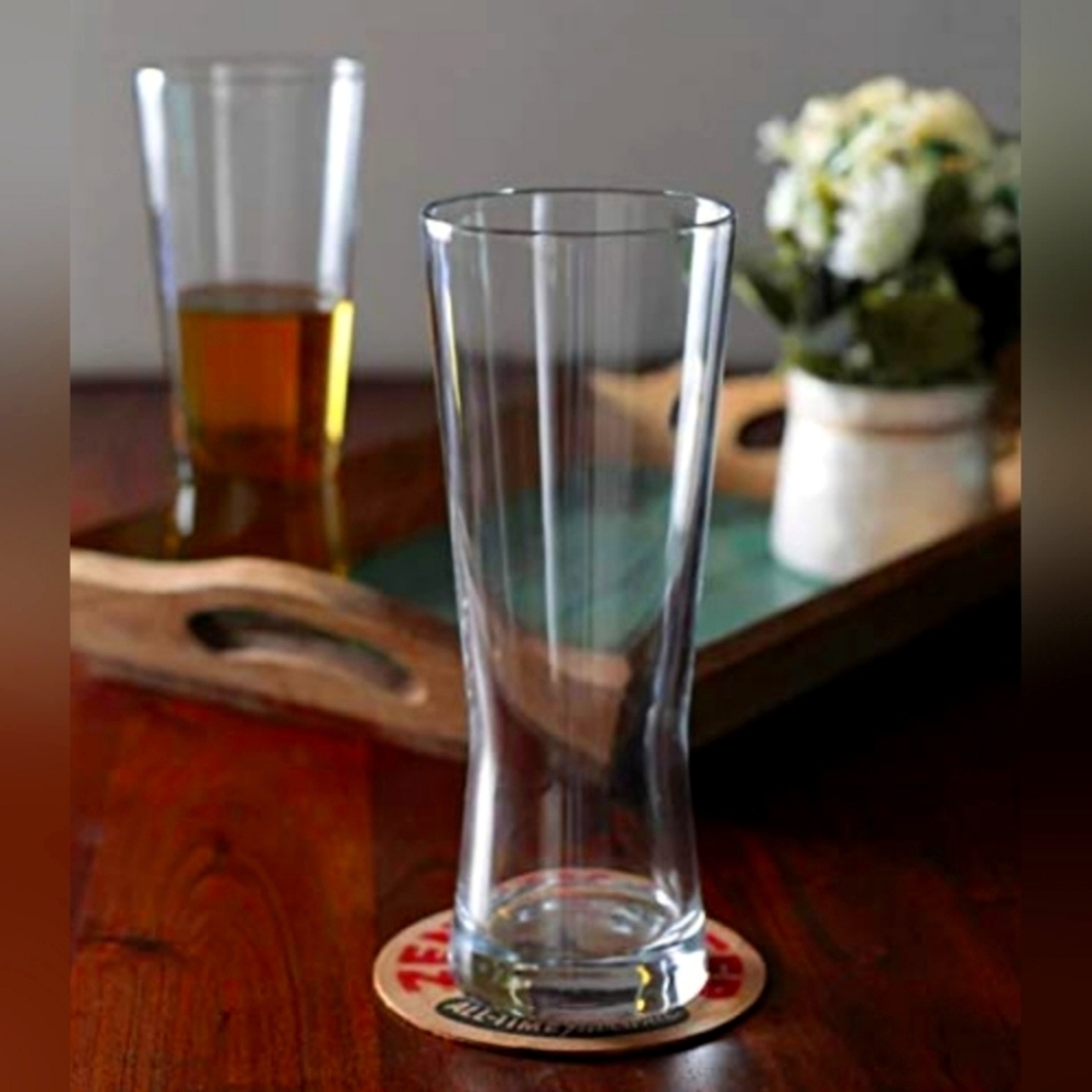 NWOT | Libbey | Glass Set of 4 Tall Clear Pilsner Beer Glasses | 8.5" Tall